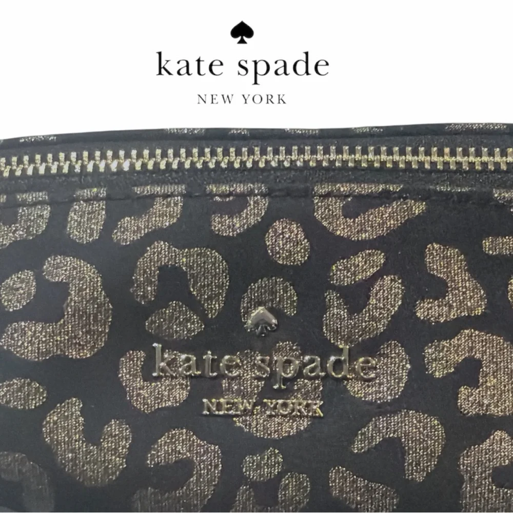 Kate Spade‎ Chelsea Medium Cosmetic Case